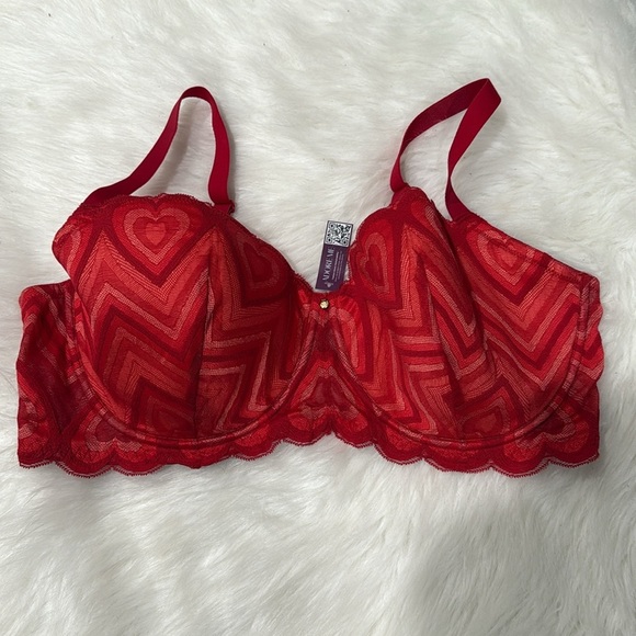 Adore Me Amorina Contour Red Heart Lace Bra - Picture 2 of 5